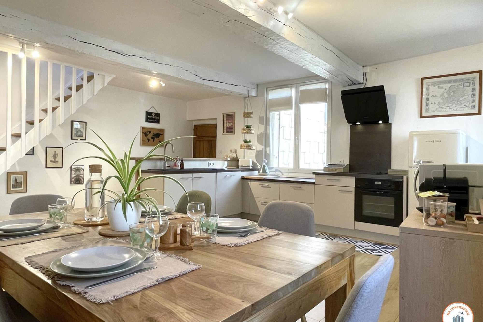 Le St-Laurent - Magnifique Triplex - Calme Caen Exterior photo